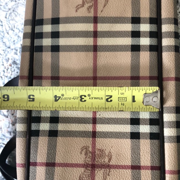 Authentic Burberry Bag - Picture 15 of 16